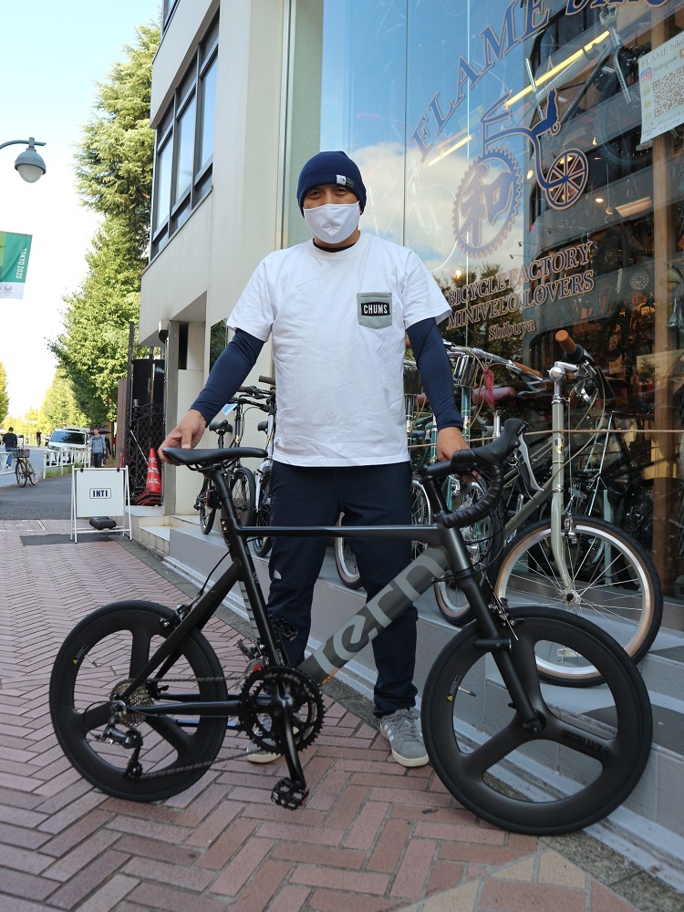 10月24日　渋谷　原宿　の自転車屋　FLAME bike前です_e0188759_18174069.jpg