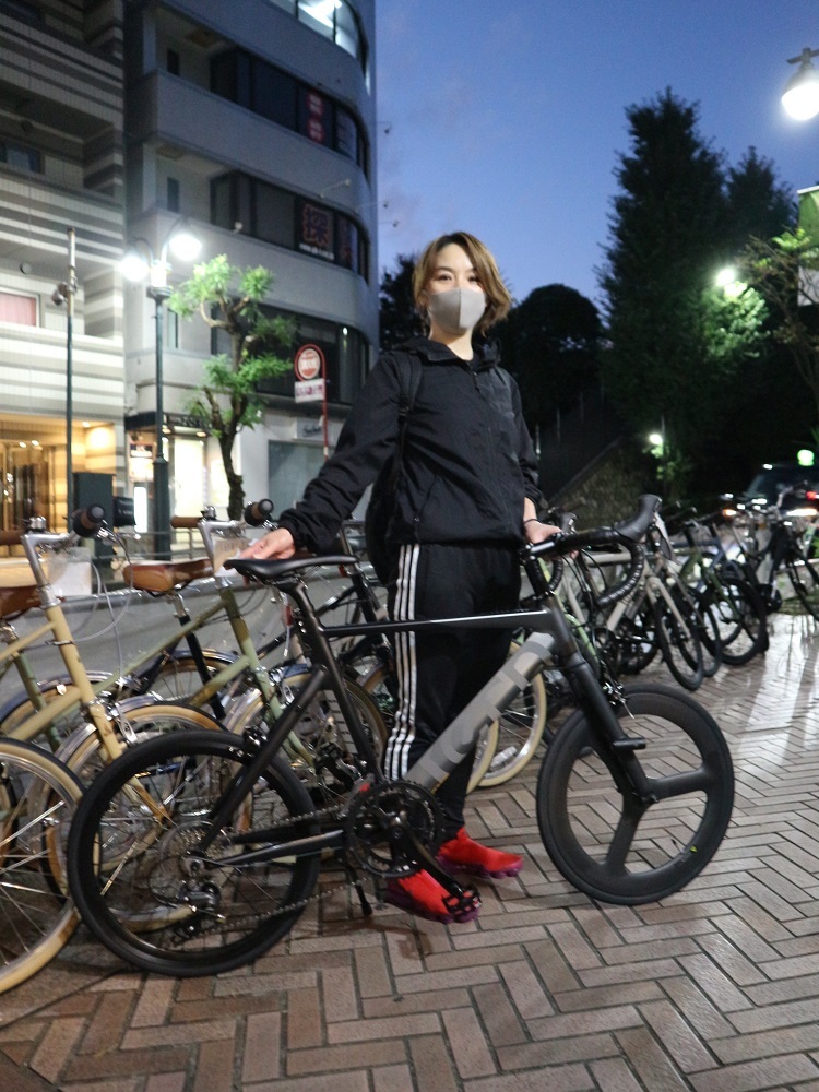 10月24日　渋谷　原宿　の自転車屋　FLAME bike前です_e0188759_18175076.jpg