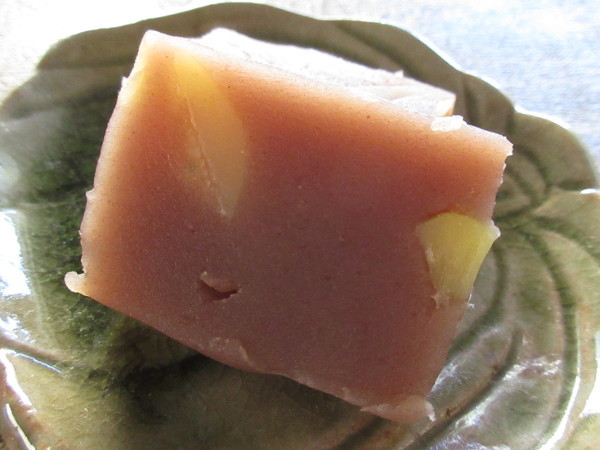 【陶都菓匠 虎渓】栗蒸し羊羹_c0152767_09473987.jpg