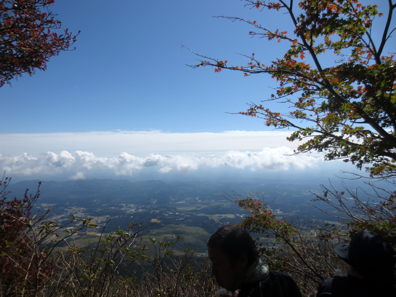 ■くじゅう大船山・御池の紅葉、そして我ながら前代未聞の……_d0190217_17440855.jpg