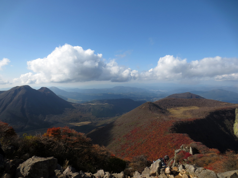  ■くじゅう大船山・御池の紅葉、そして我ながら前代未聞の……_d0190217_17460722.jpg