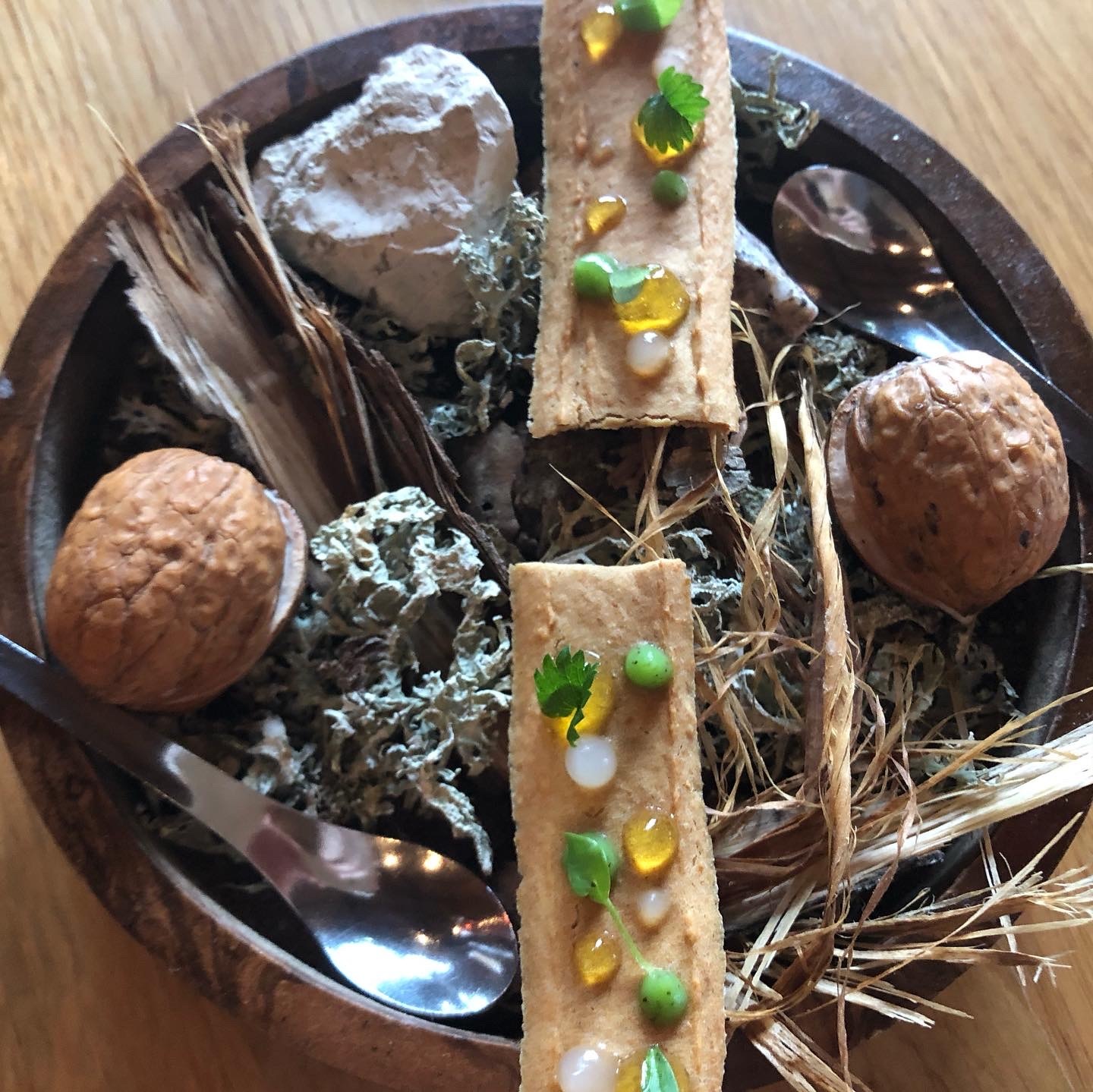 オーベルジュ・シェ・ギュットの美食ランチ @アルザス日帰り旅行_a0231632_03482958.jpeg