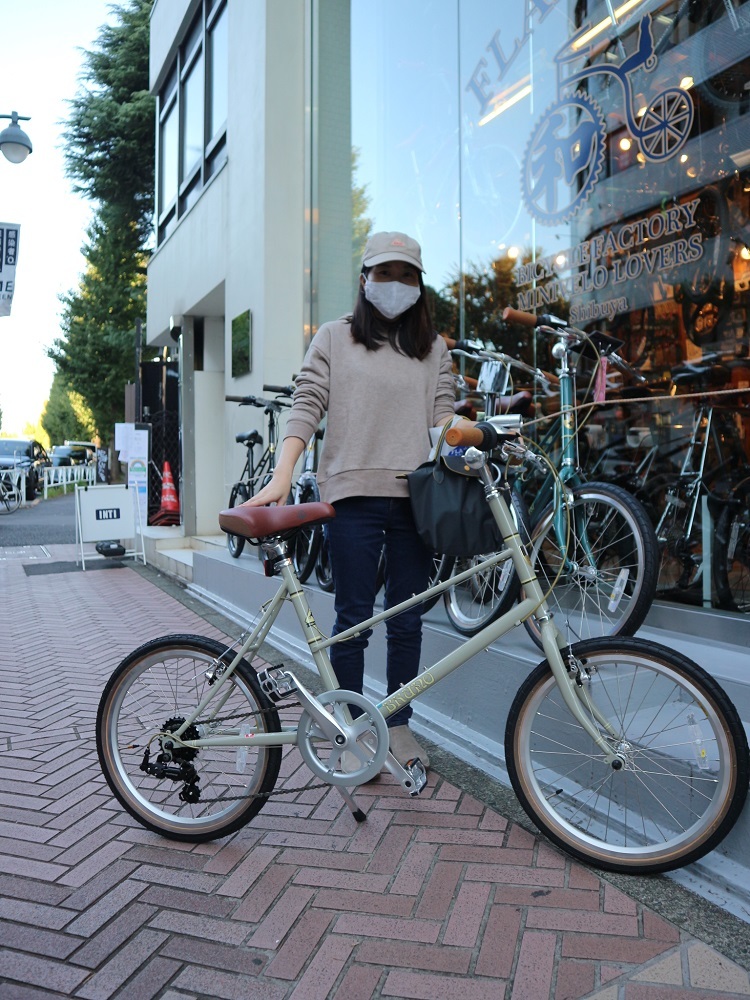 10月25日　渋谷　原宿　の自転車屋　FLAME bike前です_e0188759_18370375.jpg