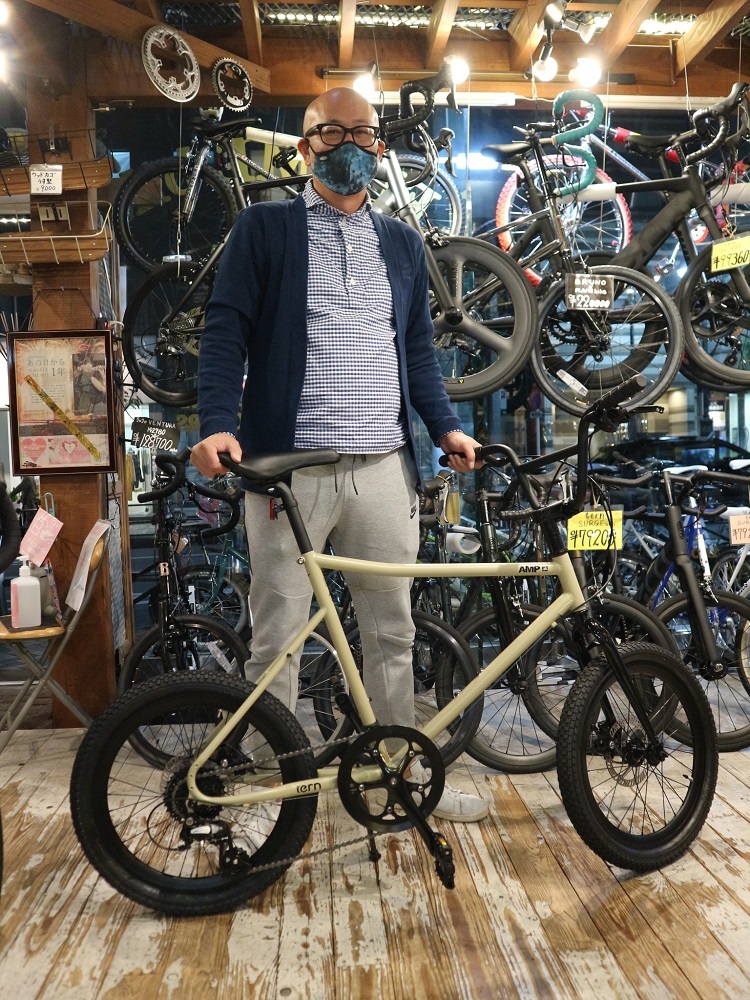 10月25日 渋谷 原宿 の自転車屋 FLAME bike前です_e0188759_18375037.jpg