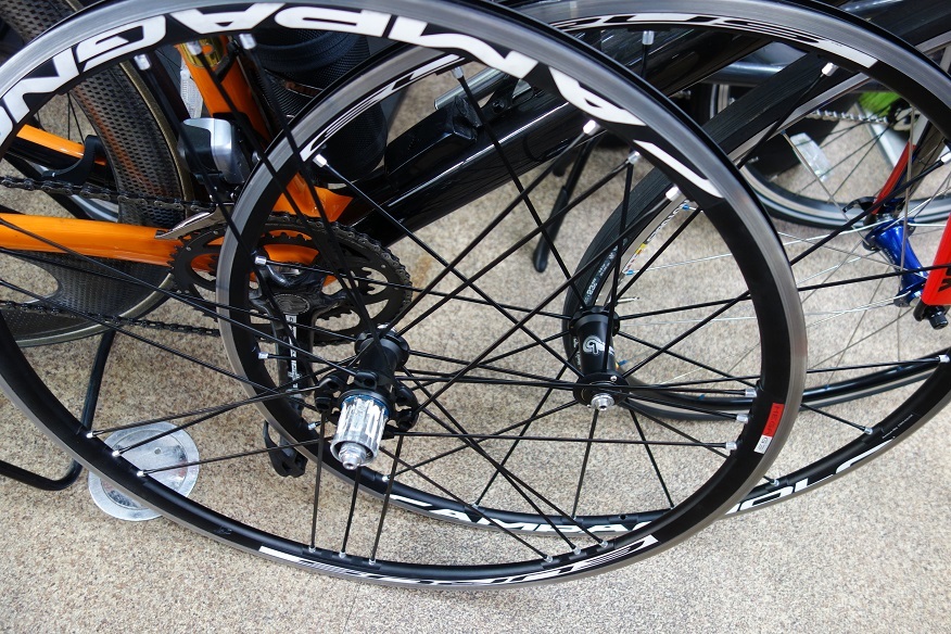 カンパニョーロ EURUS CULTチューニングホイールメンテナンス ロードバイクPROKU_b0225442_18421558.jpg