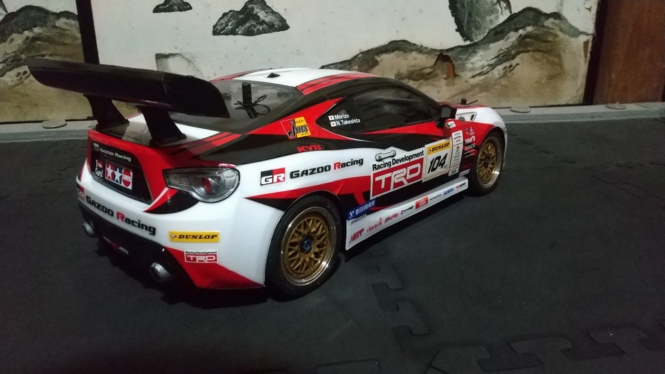 1/10 電動RC完成セット XB GAZOO Racing TRD 86（TT-02シャーシ