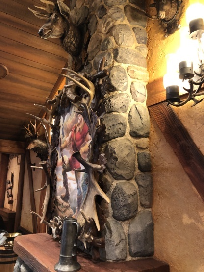 ガストンに潜入 酒はどうした ル タベルヌ ド ガストン 東京ディズニーリポート ガストンに潜入 酒はどうした ル タベルヌ ド ガストン 東京ディズニーリポート