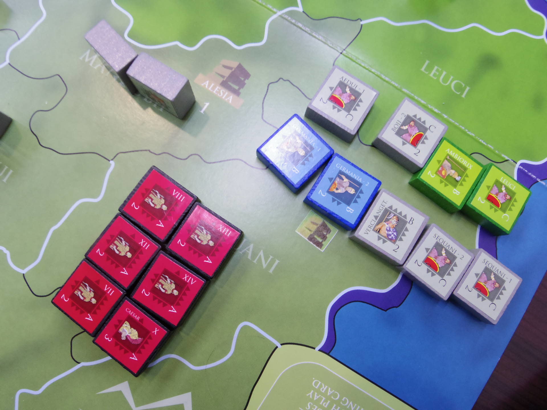 2020.07.23（日）(Worthington Games)Caesar\'s Gallic War（ワーシントン社の積み木のガリア戦記）と(コロンビア)積木のリチャード三世_b0173672_13584824.jpg