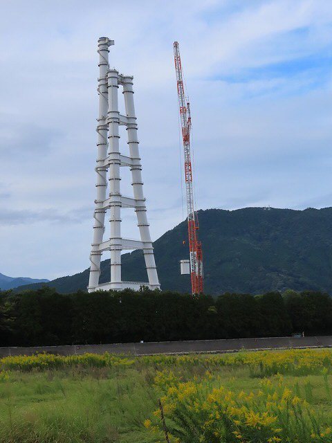 火力煙突の解体工事(撮影:10月16日)_e0321325_15573478.jpg