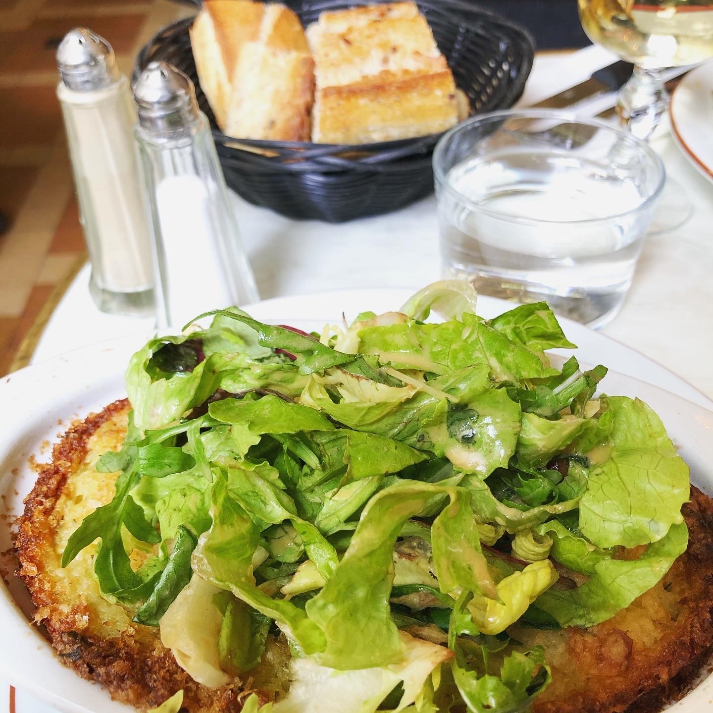 シェ・ジャネットでパリの伝統カフェランチ　@ chez Jeanette_a0231632_15255271.jpeg