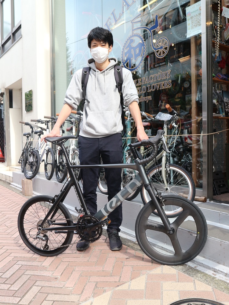 10月28日　渋谷　原宿　の自転車屋　FLAME bike前です_e0188759_13015094.jpg