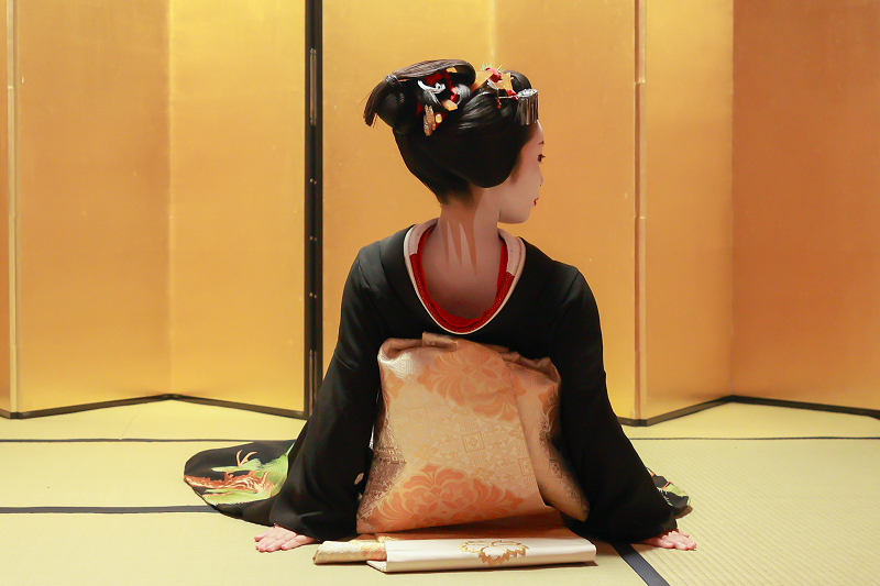 祇園　舞妓さん　セピア色　パネル　モノクロ　アンティーク 祇園 舞妓さん セピア色 パネル モノクロ アンティーク 祇園