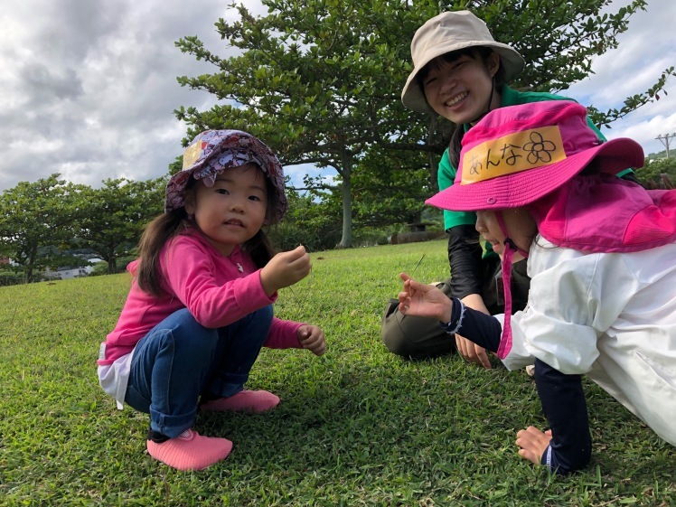 青空ようちえん〔平日〕季節は変わり涼しくなってもやっぱり海が楽しい!SUPに乗って海を探検だ!(10/28)_d0363878_09421448.jpg