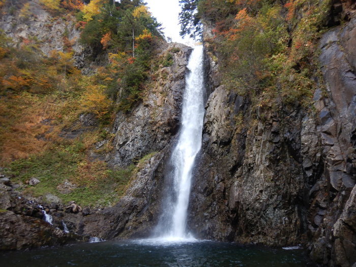 吾妻山・中津川 ～ ２０２０年１０月１８日～１９日_f0170180_20413565.jpg