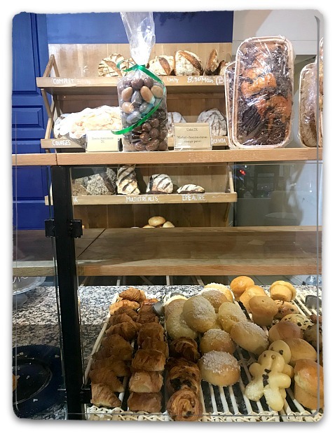 ブランジェリー \"Pâtisserie Maison Zürcher\"_d0010182_08243208.jpg