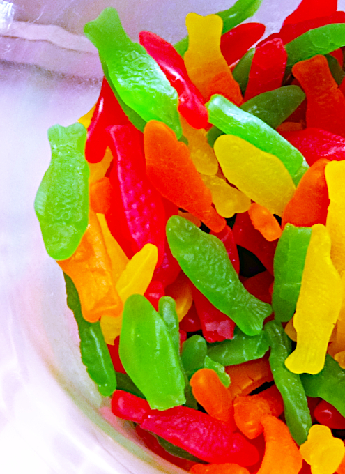 アメリカの定番駄菓子「スウェーデンの魚」（Swedish Fish）の歴史_b0007805_00035537.jpg