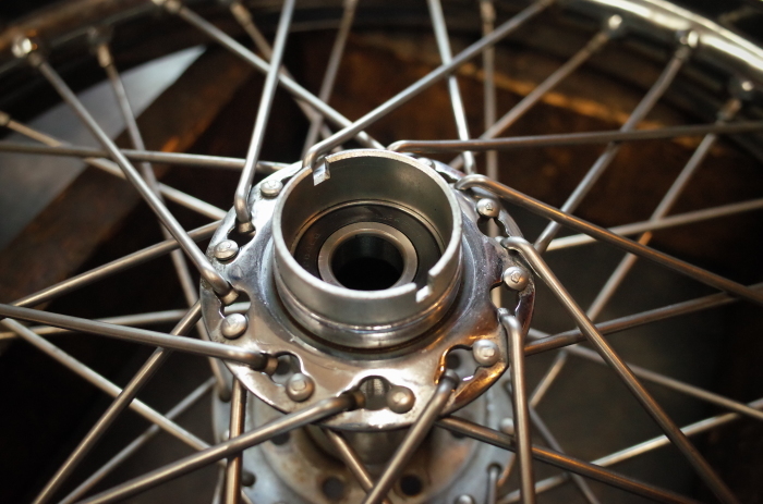 1963 TRIUMPH T120 ホイール＆ブレーキ : Vintage motorcycle study