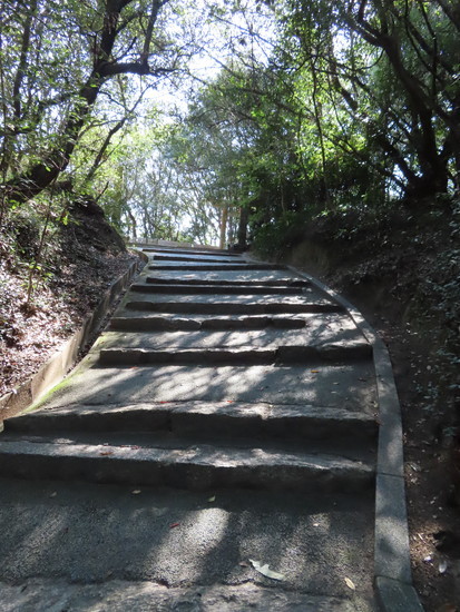 直島 護王神社 ほかにもたくさん杉本博司作品 おもいで座