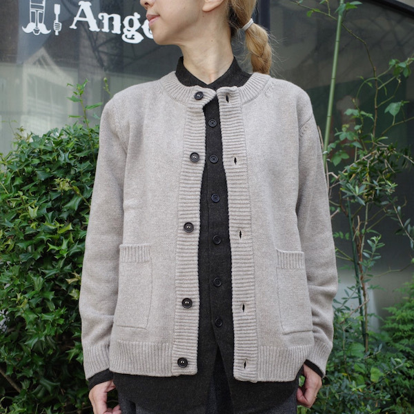 cardigan_d0364239_19442860.jpg