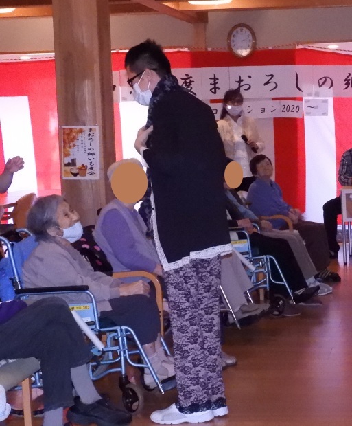 ファッ〇ョン通信_c0211853_18015699.jpg