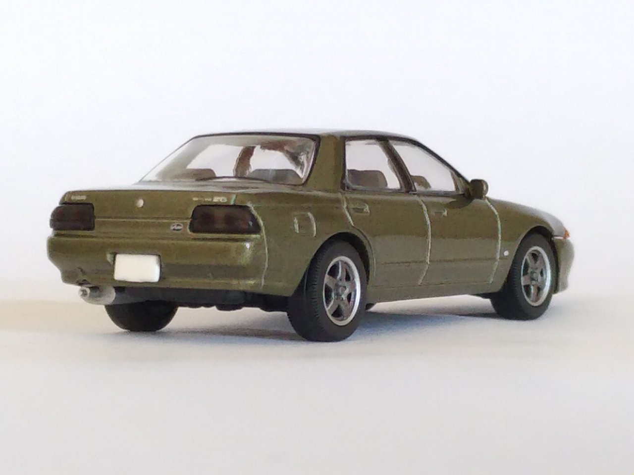 LV-N213a ニッサン スカイライン 4ドア R32 オーテックバージョン Amazon | トミカリミテッドヴィンテージ ネオ 1/64 LV-N213a