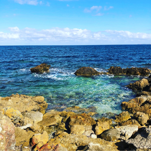 だーれもいない海のお散歩_e0335287_03203647.jpg