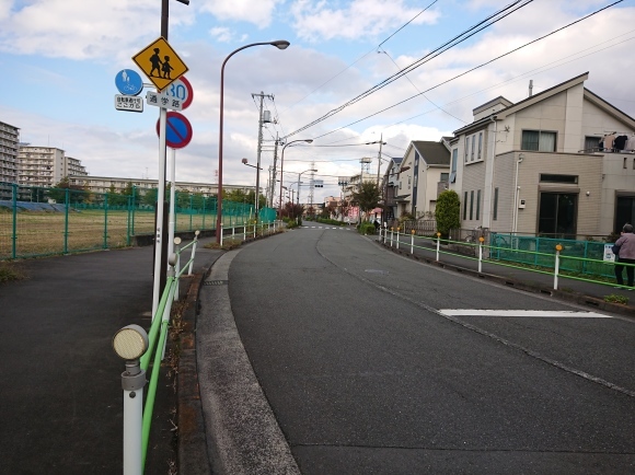 11/3 中神引込線廃線跡を歩く_b0042308_23285684.jpg