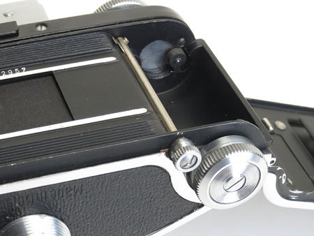 唯我独尊カメラ「EXAKTA VAREX」について再度紹介 : ちょい 唯我独尊カメラ「EXAKTA VAREX」について再度紹介 : ちょい