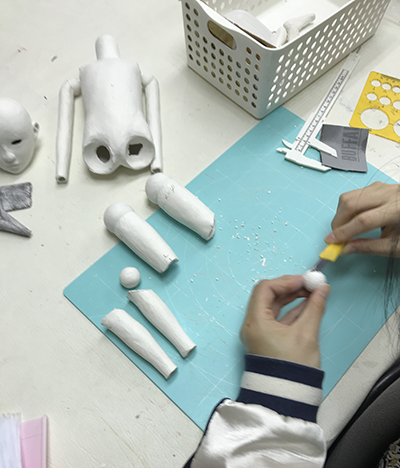 ”創作人形を作ってみよう” ④球体関節人形を作ってみよう(留学生創作人形科後期授業)_b0107314_14281757.jpg