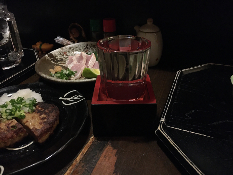 居酒屋ぽんた 懐かしい 今新町にあります テリトリーは高松市です 居酒屋ぽんた 懐かしい 今新町にあります テリトリーは高松市です