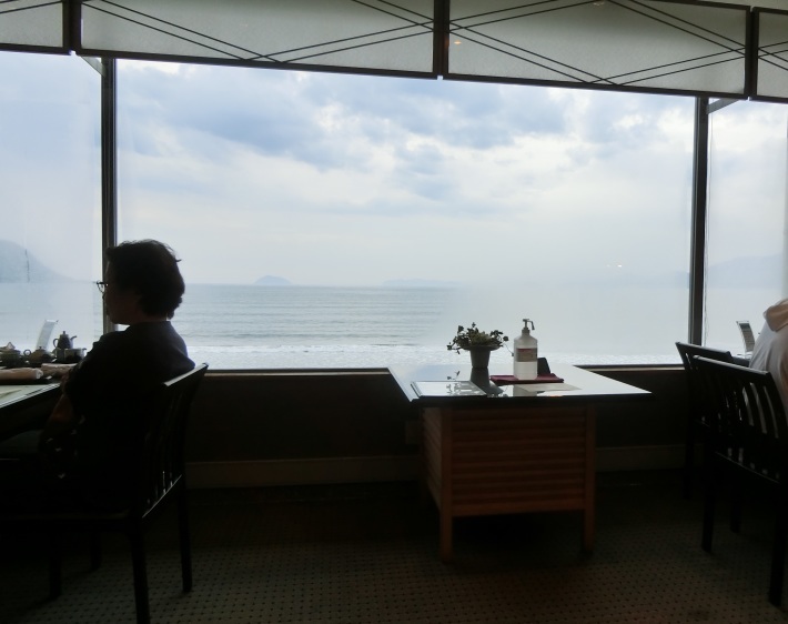 お隣の佐賀 唐津へ 唐津シーサイドホテルの松風で和食ディナー 福岡主婦の旅 食 生活