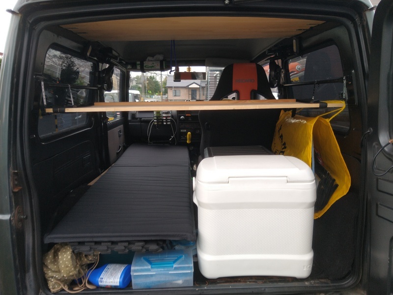 09 18 ジムニーの車中泊準備 荷物棚 ジムニーとハイゼット ピカソ カプチーノ とスカルペル で旅に出よう 09 18 ジムニーの車中泊準備 荷物棚 ジムニーとハイゼット ピカソ カプチーノ とスカルペル で旅に出よう