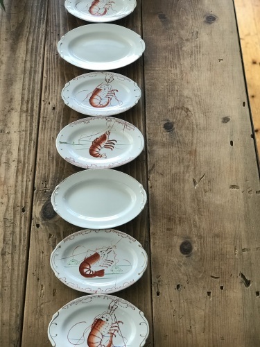 台湾海老皿　骨董　光華 台湾ビンテージお買い物。 海老皿はもう何枚もありますが，どれも表情