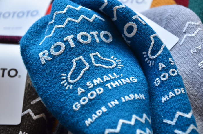 ROTOTOの冬小物_c0167336_19483341.jpg