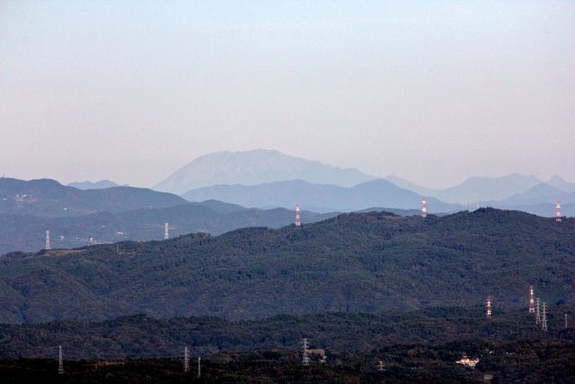 熊山 竜の岩から反射板コースを登る!の巻_f0325295_16332947.jpg