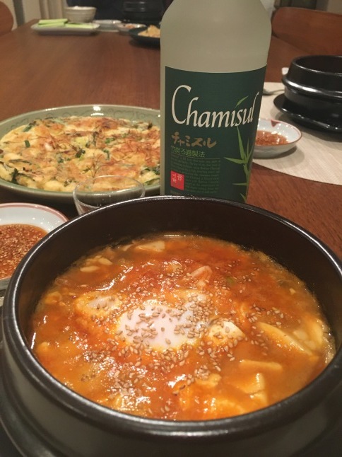 韓国ブームの純豆腐チゲ鍋_d0348118_13405820.jpeg