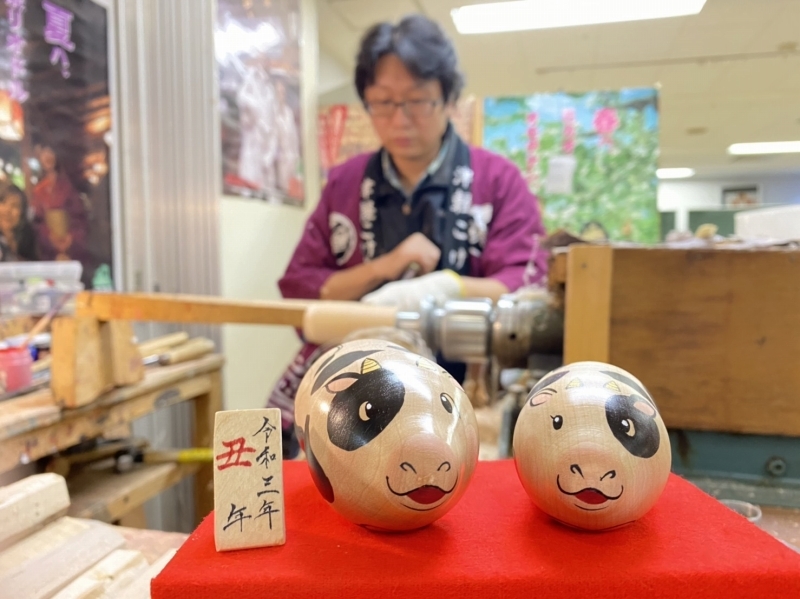 津軽系 阿保正文工人作 2021年干支こけし丑セット 津軽こけし館ご予約受付開始のお知らせ!_e0318040_16494486.jpg
