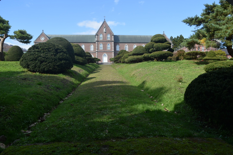 灯台の聖母トラピスト修道院(函館の建築再見2020)_f0142606_10445760.jpg