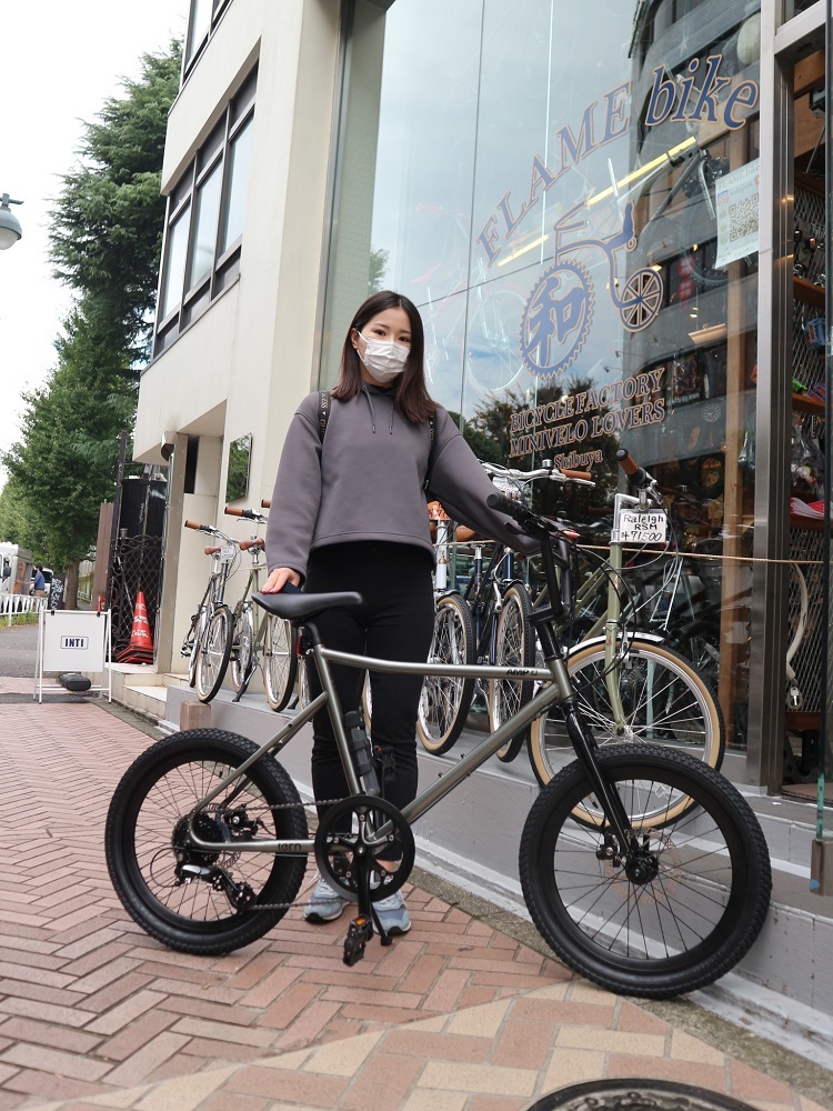 11月7日 渋谷 原宿 の自転車屋 FLAME bike前です_e0188759_18315457.jpg