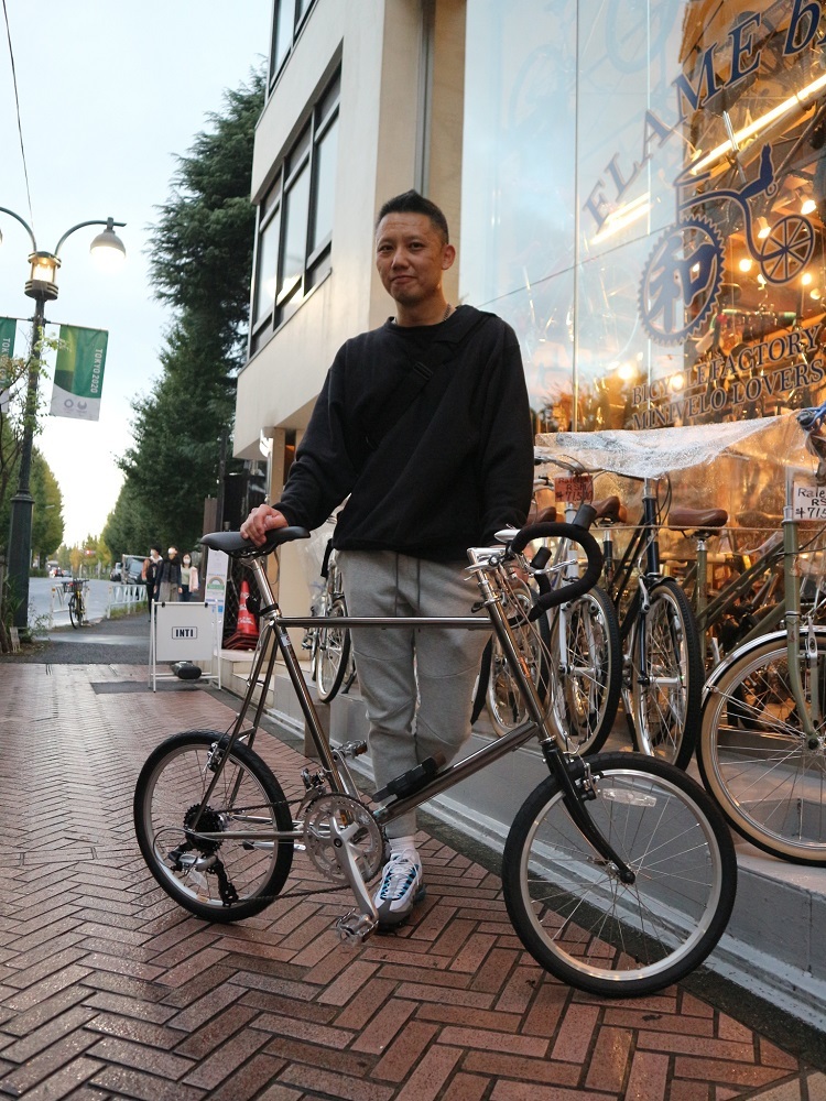 11月7日　渋谷　原宿　の自転車屋　FLAME bike前です_e0188759_18321102.jpg