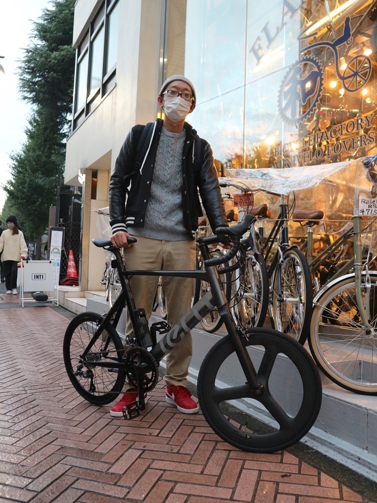 11月7日 渋谷 原宿 の自転車屋 FLAME bike前です_e0188759_18323407.jpg