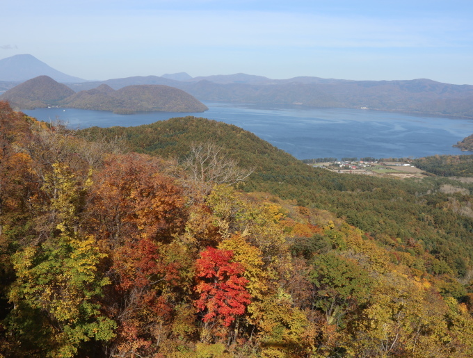 紅葉の北海道を旅する････････函館その３～有珠山_b0331802_08233280.jpg