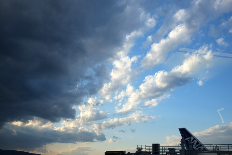 ■やっぱり本場、みちのくの紅葉と夕暮れ──三泊四日の北東北の旅_d0190217_21044142.jpg