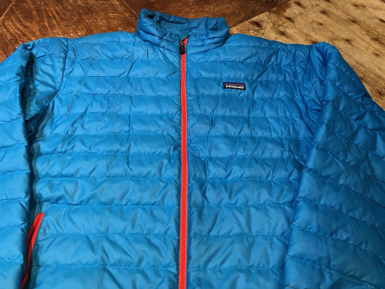 １１月8日（日）入荷！Patagonia パタゴニア ダウンセーター！_c0144020_12482200.jpg