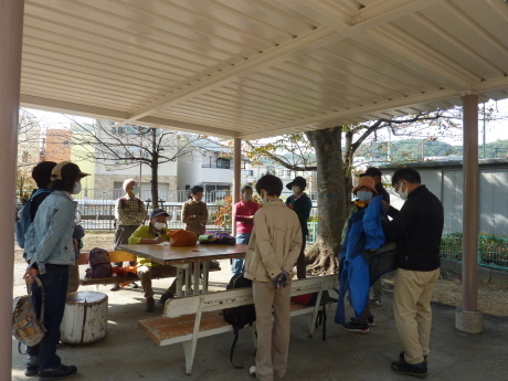 岩場の基礎『ザイルワークを学ぶ』_c0218841_16474555.jpg