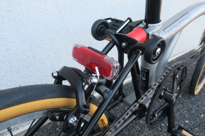 ブロンプトン CHPT3 V3 納車!_c0132901_19520160.jpg