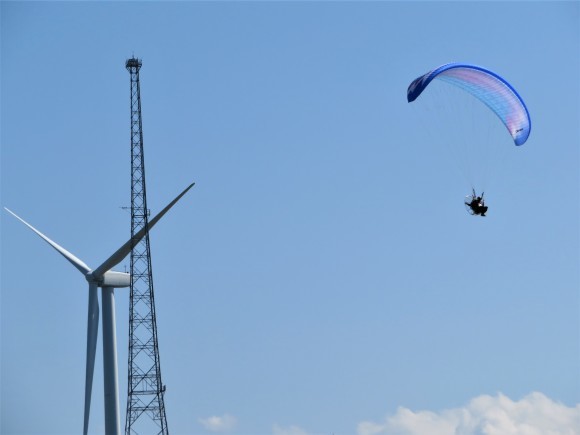 エンジン付きパラシュート 北陸民放クラブ 石川ブログ