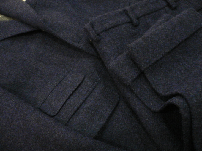 ＰＯＲＴＥＲ＆ＨＡＲＤＩＮＧのHarrisTweed(ゆっくりと織られています）_d0060944_12051208.jpg