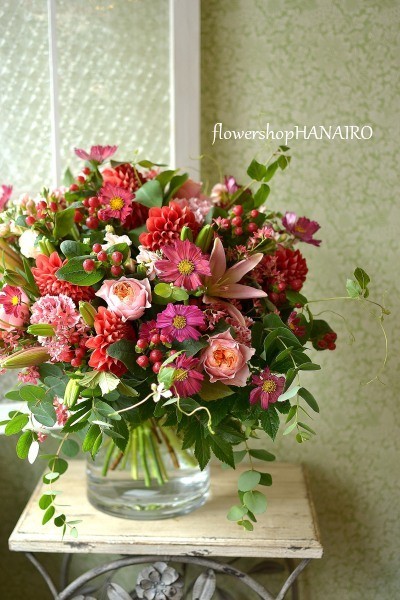 コスモス クリムソンキャンパス を使った花束 花色 あなたの好きなお花屋さんになりたい