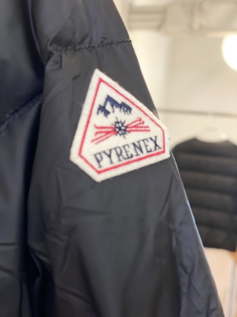 フランス発ブランド「PYRENEX ピレネックス」のノーカラーダウンジャケット「CANNES カンヌ」入荷です。_c0204280_13563296.jpg